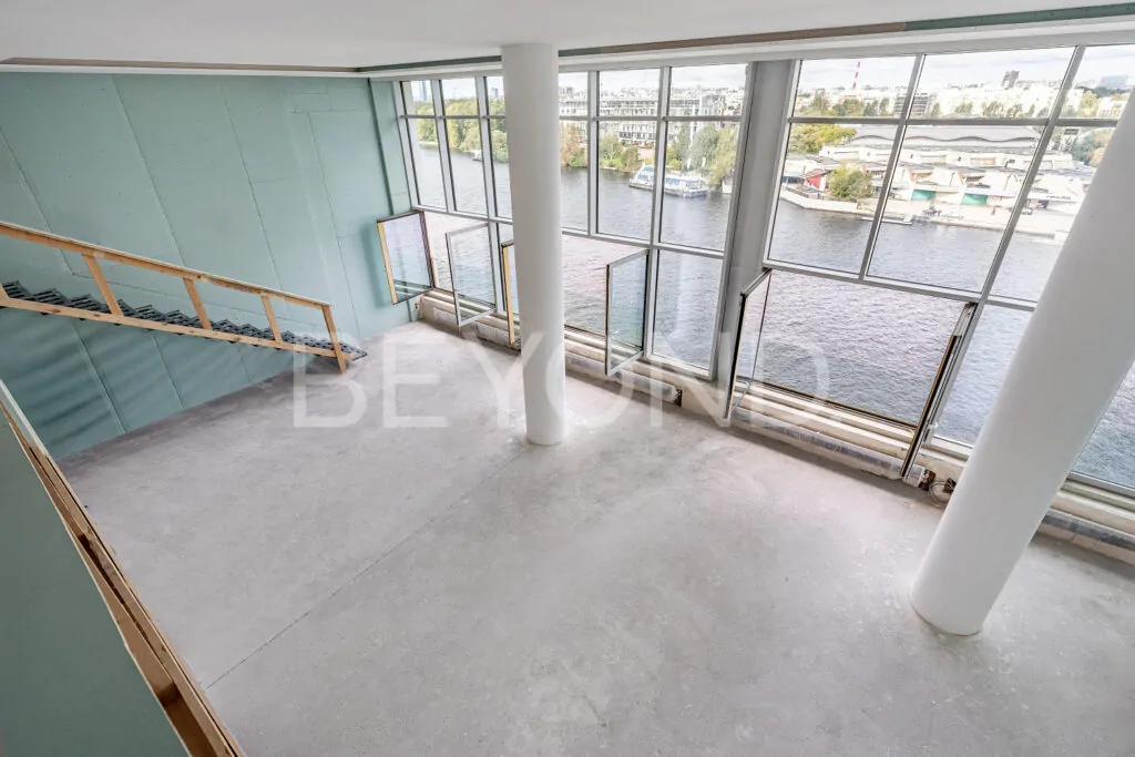 Антресольный этаж