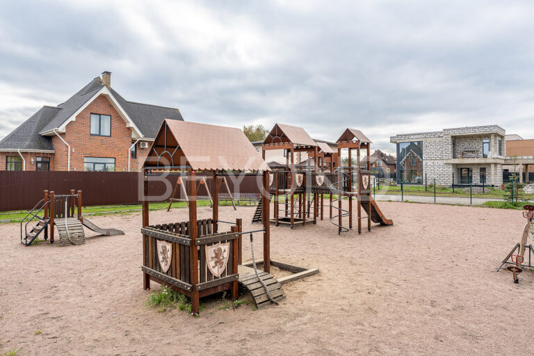 кп «петровское барокко» - уютный дом для большой семьи фото 3