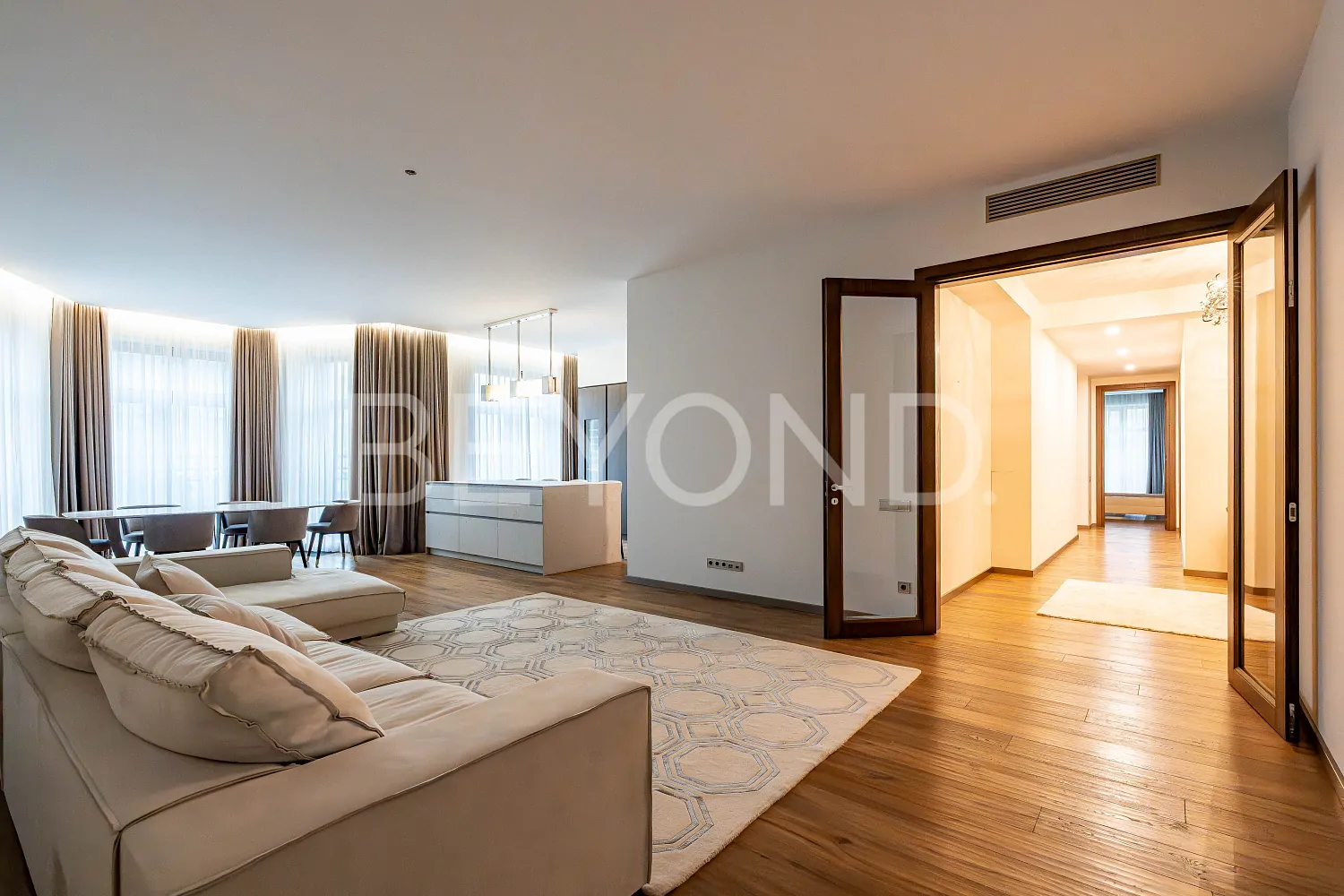 «фонтанка, 76» - просторная семейная квартира в клубном доме с бассейном фото 3