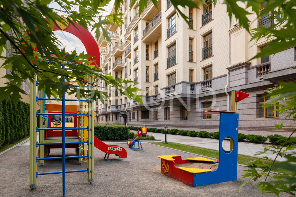 Детская площадка