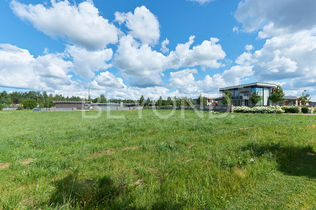 Вид на участок