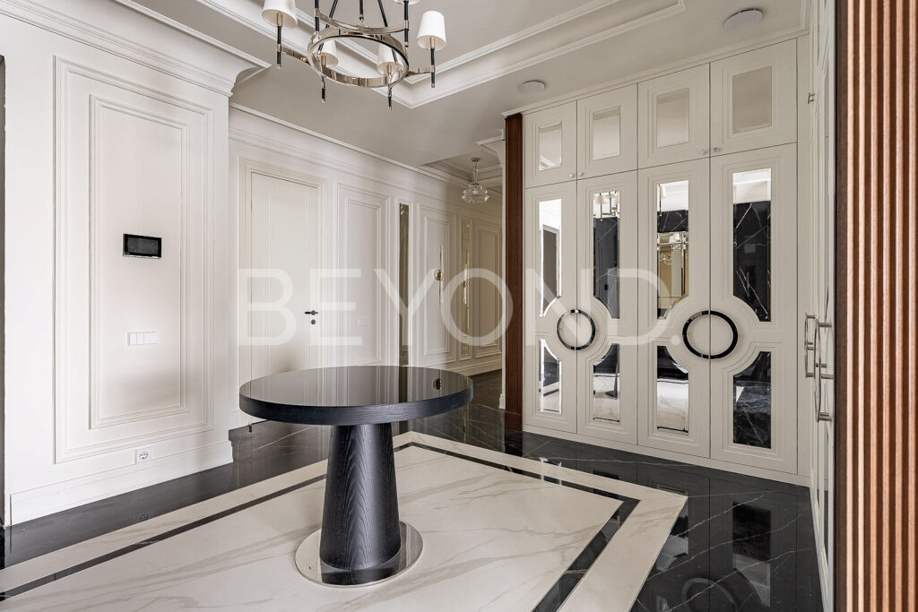 Зонирование на приватную и парадную части квартиры