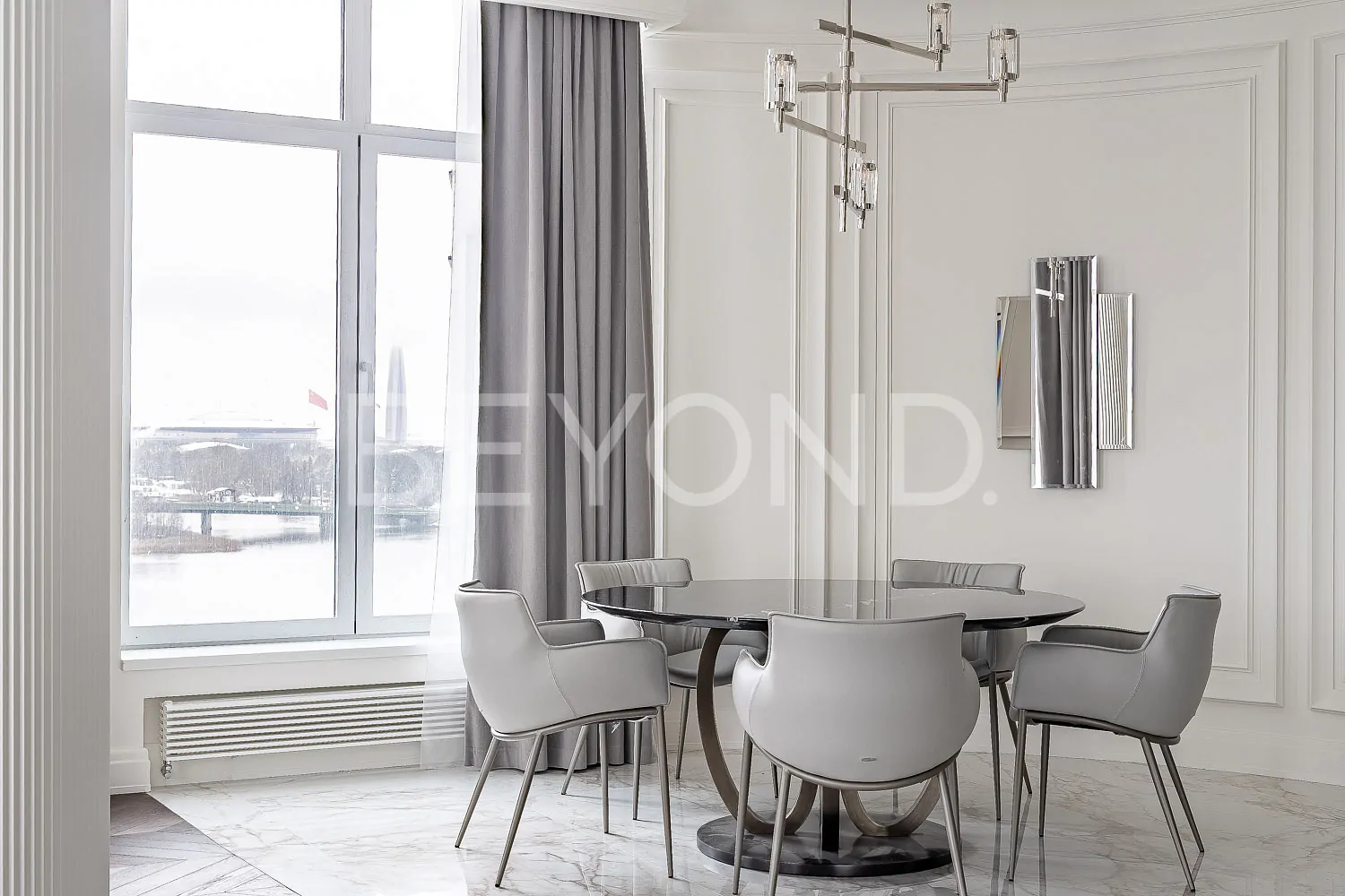 дизайнерская резиденция с панорамным видом на воду и доминанты фото 1