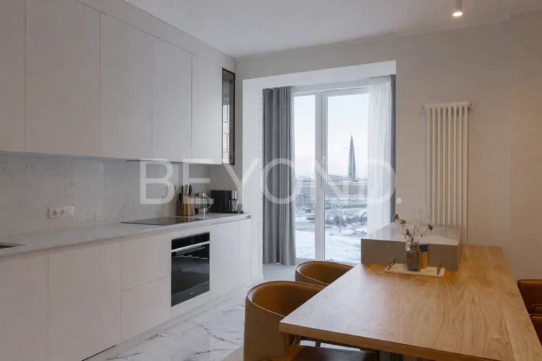 «морской фасад» - квартира с прямым видом на лахта центр фото 2