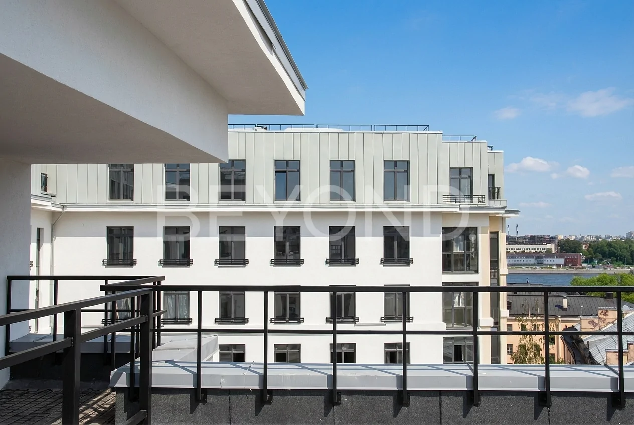 бакунина, 33 — квартира с четырьмя спальнями и видом на неву фото 3