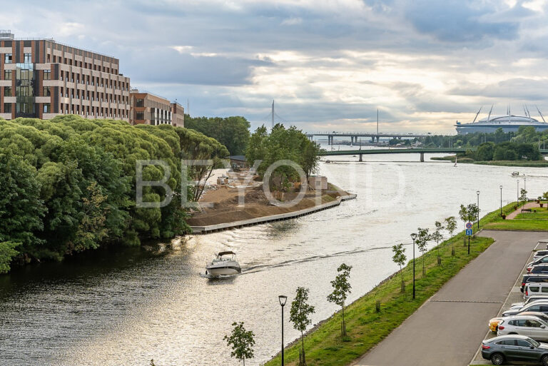 neva haus - зеленый оазис в центре динамичного города фото 1