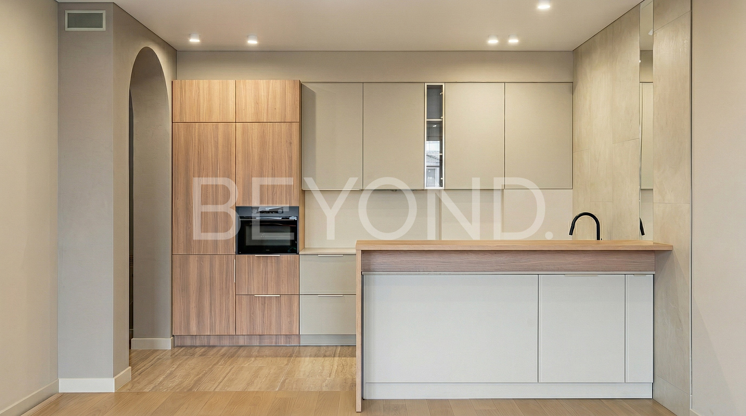 manhattan - камерный клубный дом на 13-й линии васильевского острова. фото 1