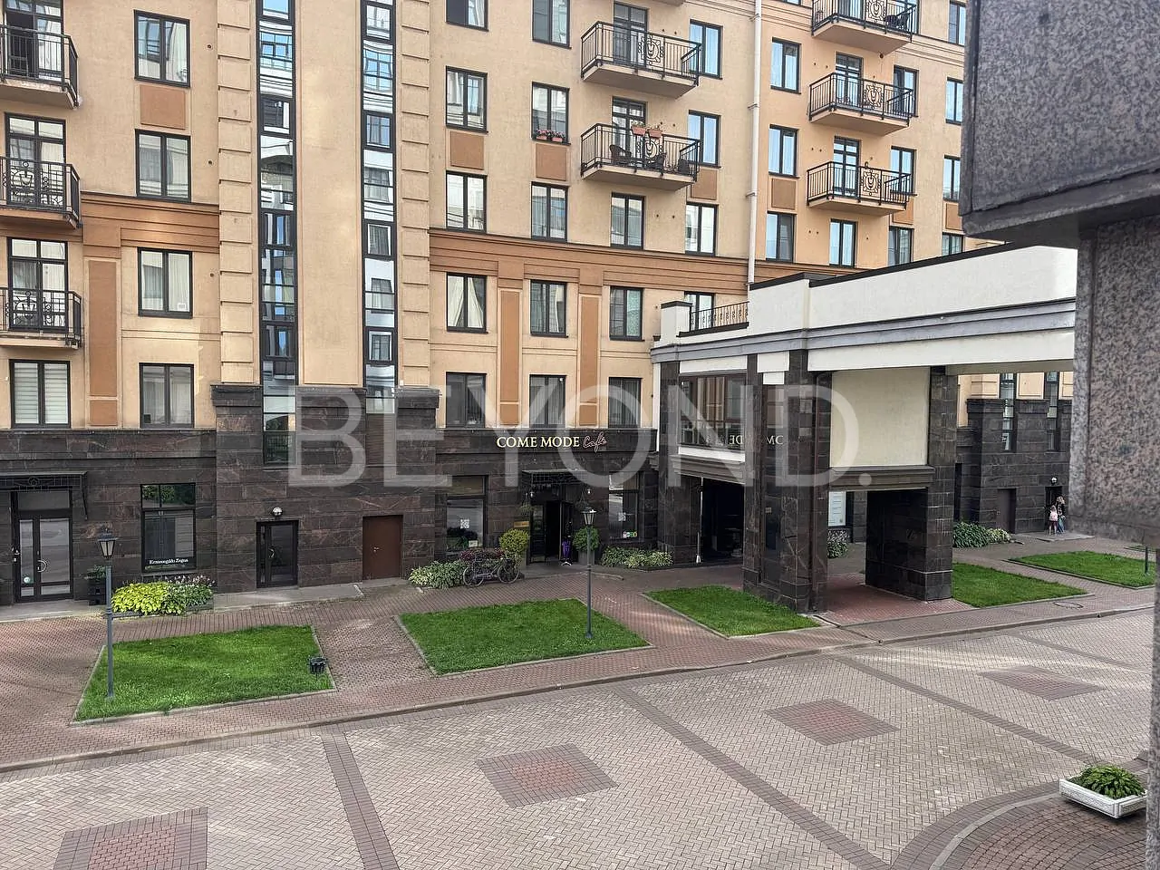 «парадный квартал» — городская резиденция в современной классике фото 5